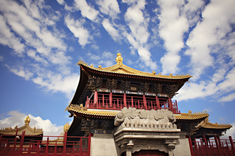 蓝色天空下的古代建筑摄影图,高清,摄影图,摄影图片,图片大全,摄影图免费下载